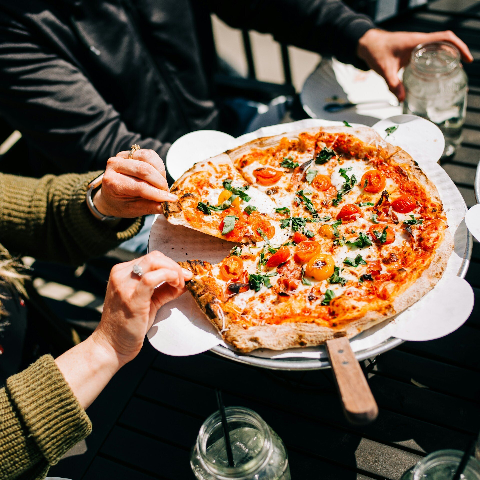 Київська гастрономія для туристів: піца як частина міської культури